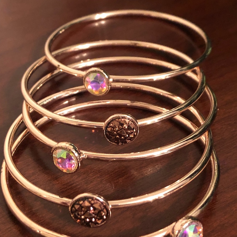 Liz Claiborne Stackable Bangle Bracelets - image 5